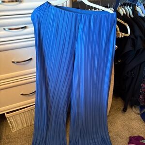 Glam silky plisse pant size s blue